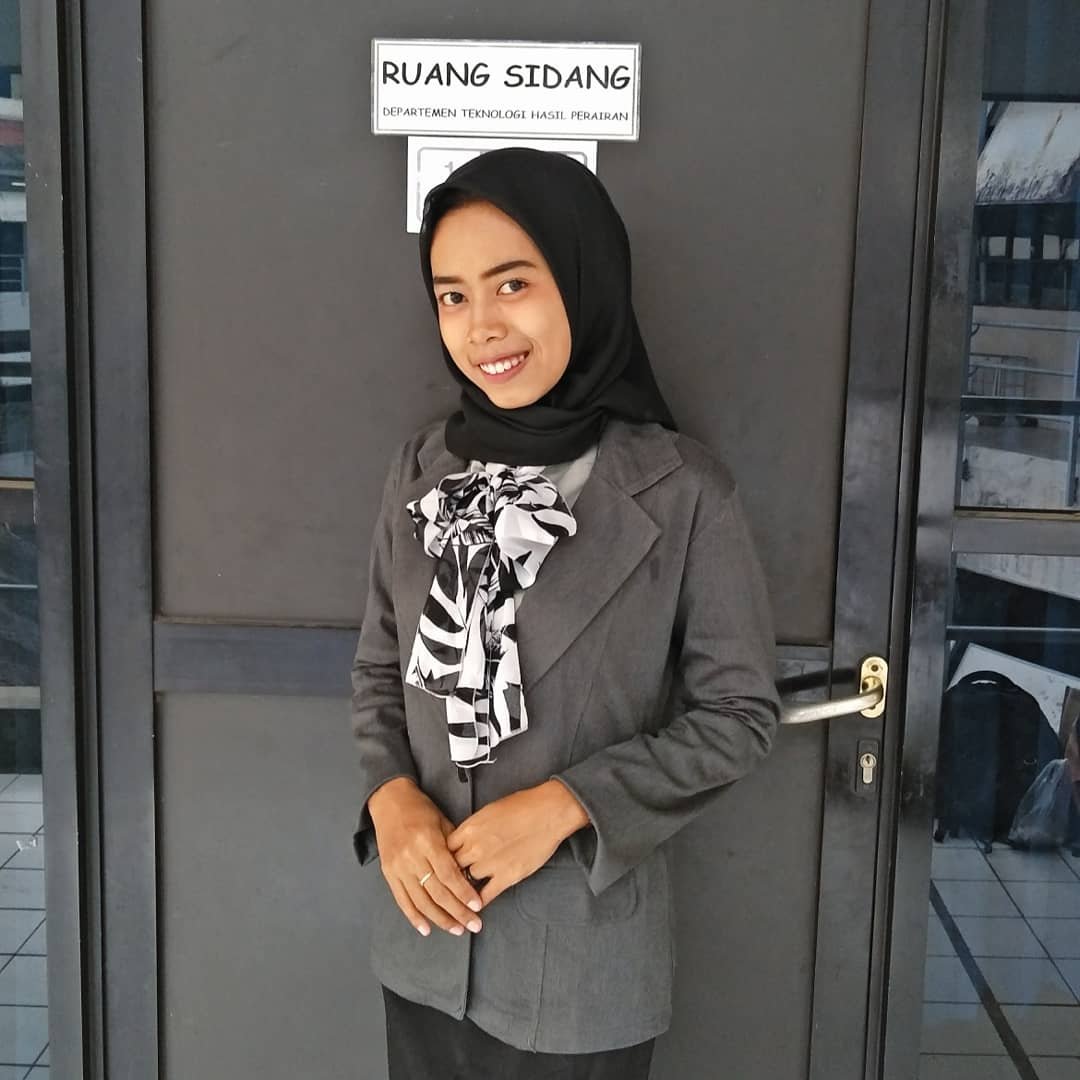 Insitut Pertanian Bogor , Departemen Teknologi Hasil Perairan ,                                                           from SMA N 1 Sampang, Cilacap