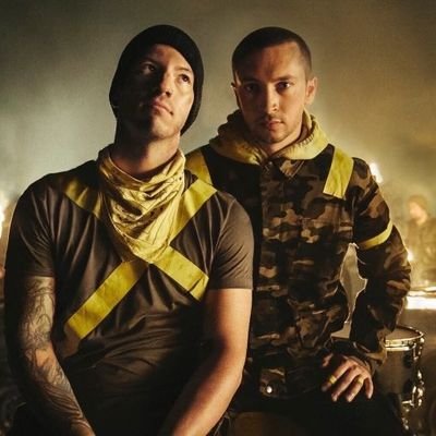 I love twenty one pilots and I love the art that comes from the music
|-/
||-//
Header by - @UndeadPilotBoy (Me)