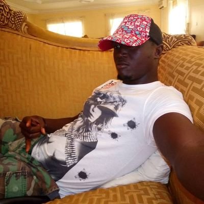 AlphaOu71784523's profile picture. Because am honest