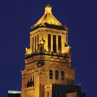 Welcome to @MayoClinic's Rochester Carillon Twitter feed! Serenading #RochMN since 1928.