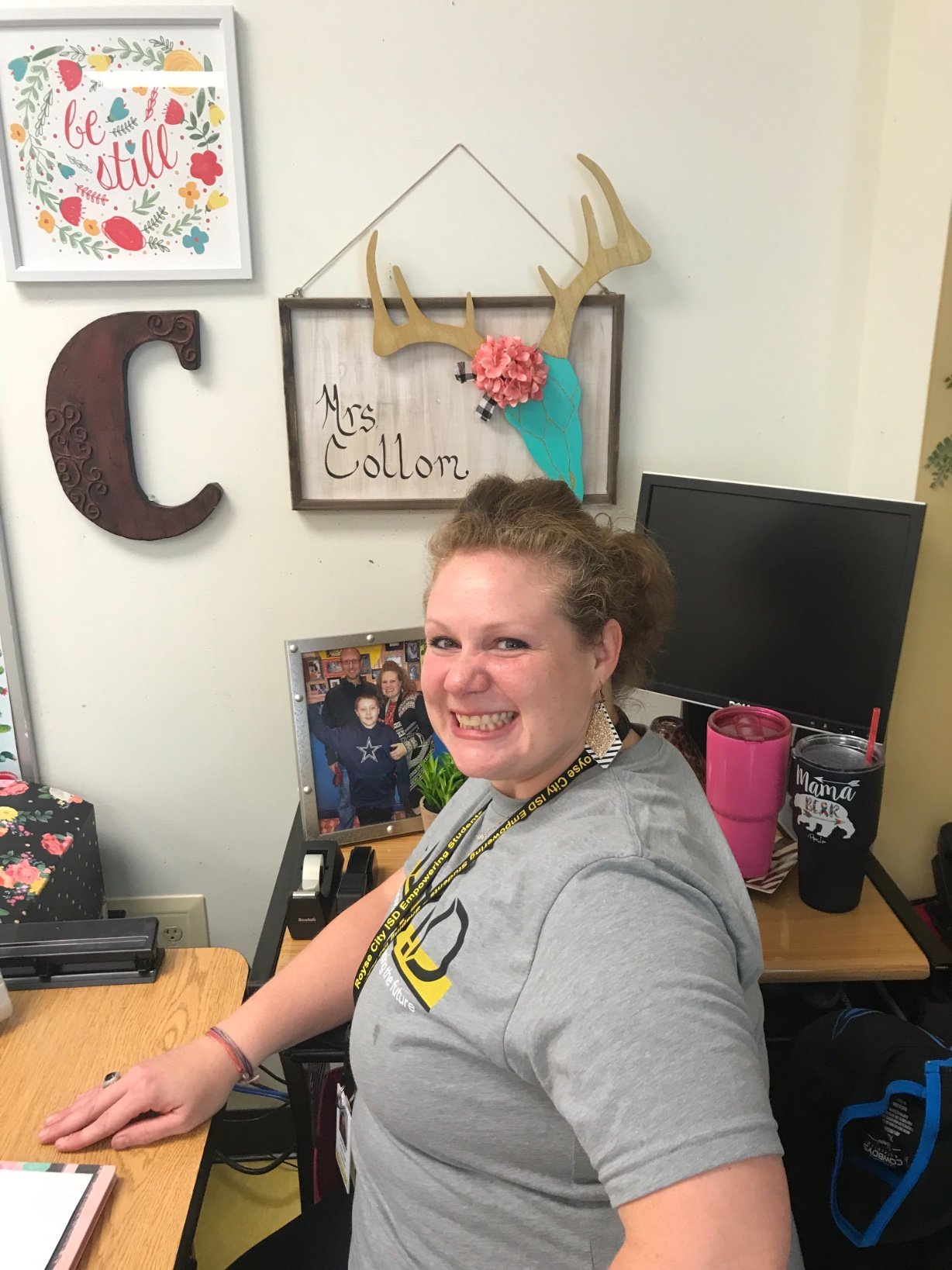 marshallsmom201's profile picture. Daughter of the King, Wife to Joshua, Mom to Marshall, 6th Grade Social Studies Teacher