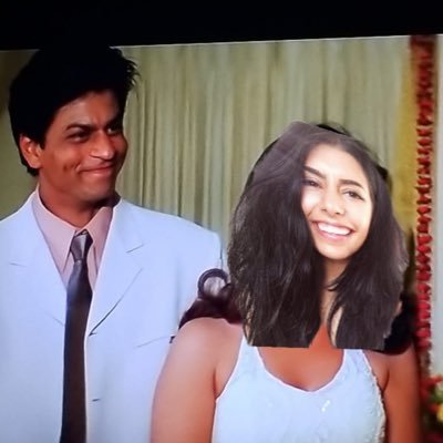 coconutxqueen's profile picture. she/her ➰➰➰