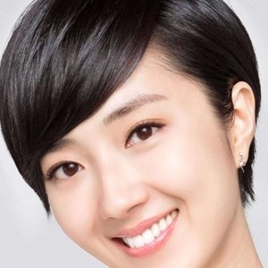 hue06011988's profile picture. 