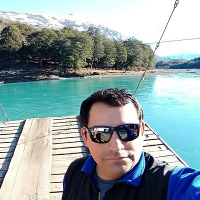 🇨🇱👨🚒 Trabajador Social de Profesión, bombero por Vocación, 🤟⚽️🏁🖤🤍