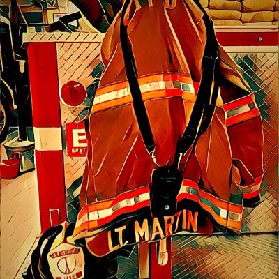 A fire Lieutenant on East Litchfield Fire Dept. Proud of his guys on that Dept.And devoted husband and father. Love what I do.  #firefighter #firedept #fireman.