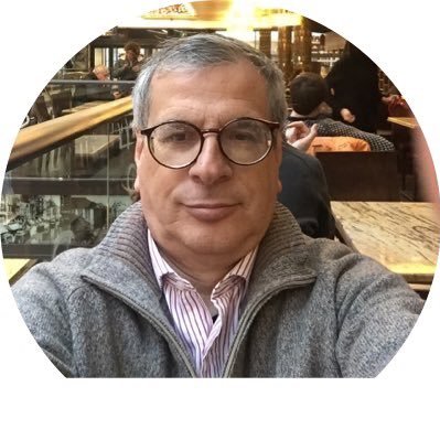 Presidente de ACUBA. vicepresidente del departamentos de política social y legislación de Uipba . Abogado.