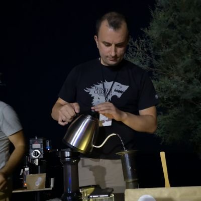 Coffee Industry Specialist. Owner  Imperija kave & coffee shop @Kavantura ☕ 2018 Croatian Aeropress Champion. Darts lover 🍆