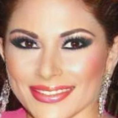 soñadora, idealista,
odio la injusticia. Actriz.
Lcda. Marketing y Publicidad
Sueño con un Ecuador libre y Democrático.
vamos todos a perder el miedo