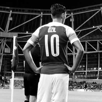 I will make u tweeters of men, tweeters of men, tweeters of men, I will make u tweeters of men if u follow me☺#TeamArsenal #TeamC#Programmers #TeamWebDevelopers