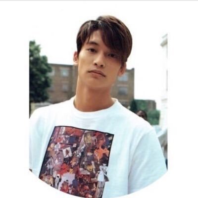 i_love_sixstar's profile picture. SMAP×SMAPでファンになった新規です。5(6)人を応援してます。 サタスマよりのSMAP担！ ファンミ3月6日13:00～参加！