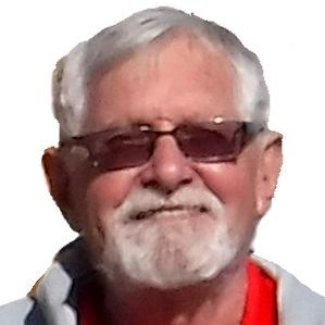 crystalcarver's profile picture. Owner of Artistry in Glass (Tucson) since 1986