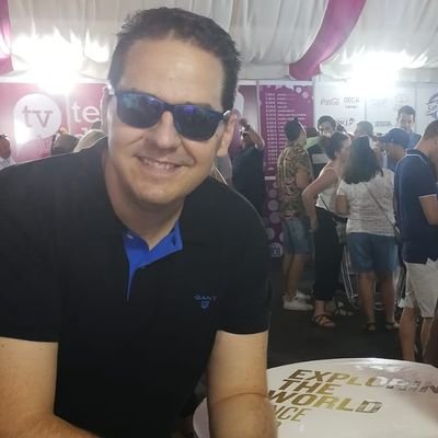 alexredo's profile picture. ...me, myself and some others...