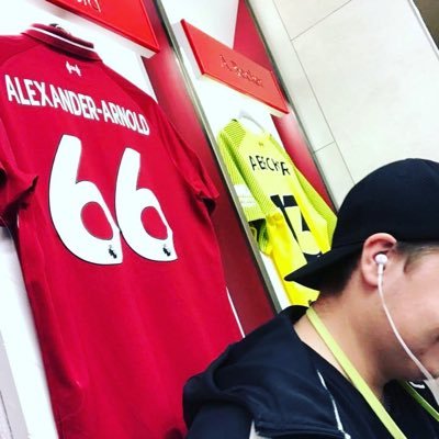 selway_barney's profile picture. CPEH 🤙🏻 LFC ⚽️