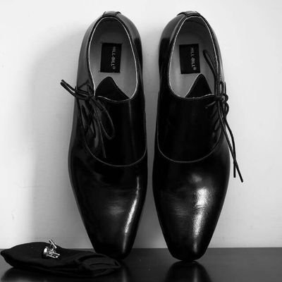 HillBill_Shoes's profile picture. Award winning fashion brand. Retail and wholesale. For locals and export. Tel:0302905480/0243492703/0542302464. Loc-Ashaley Botwe-Accra