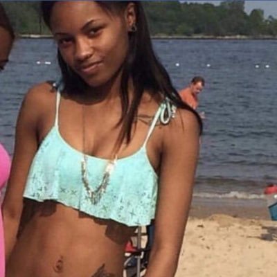 queen_ful's profile picture. Literature Travel Hip-Hop/Rap