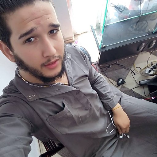 sami24305605's profile picture. 