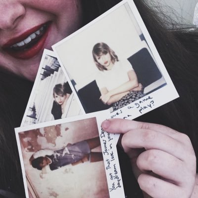 Andrea Swift blew a kiss at me ♡ p.s. starlight was the surprise song at my show ☆