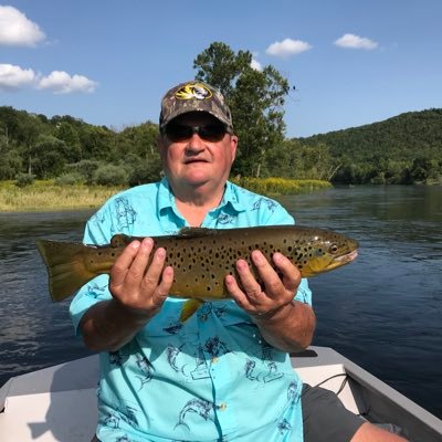 Old Crusty Guy who loves family, friends, God and country. Hunter, Fisher, former decent golfer, and committed to Ella's Hope for Autism. Chiefs, Mizzou, Trump!