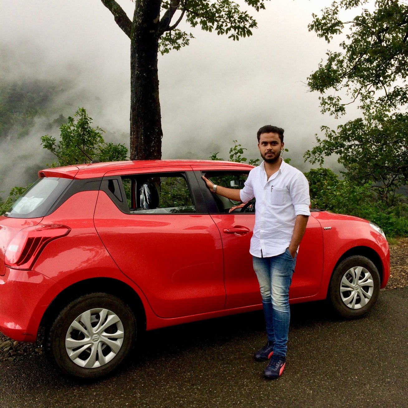 nadirshaknasar's profile picture. 