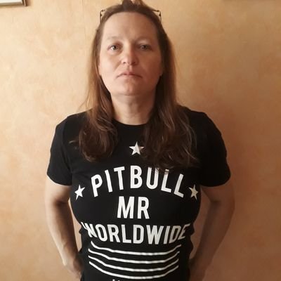 Great Germanfan from Pitbull .30/9'12followed me @Pitbull ,RTs in 4times,Pit tweeted me 4 times Thank you!Armando i love you soo much!!!Daleeeee