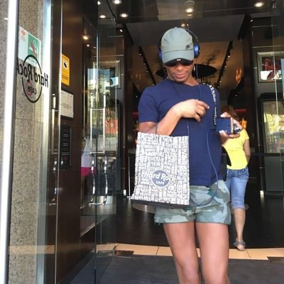 AlexChanel123's profile picture. I give 0 fucks and I got 0 chill in me