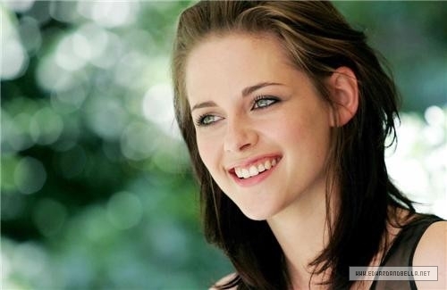 BellaFate's profile picture. I'm The Stupid Lamb Who Fell In Love With a Lion. I love My Family & Friends.  уσυя му єνєяутнιиg,αи∂ ωιтнσυт уσυ ι'м иσтнιиg. ♥i love you EDWARD!