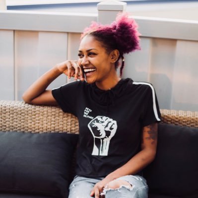 SunniwitaSmile's profile picture. making my dreams...a reality #flowerchild #baker #blackgirlrocks #blackgirlmagic