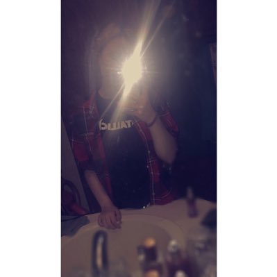 briannaelmore01's profile picture. i like poems a lot