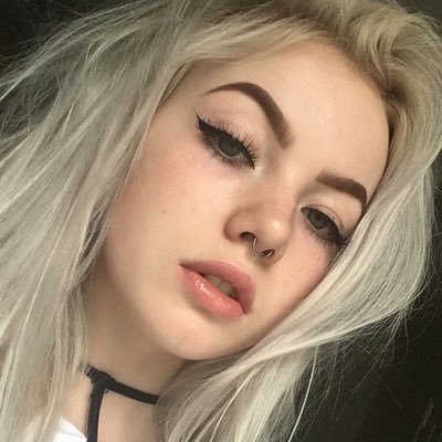 selfnote_tr's profile picture. 