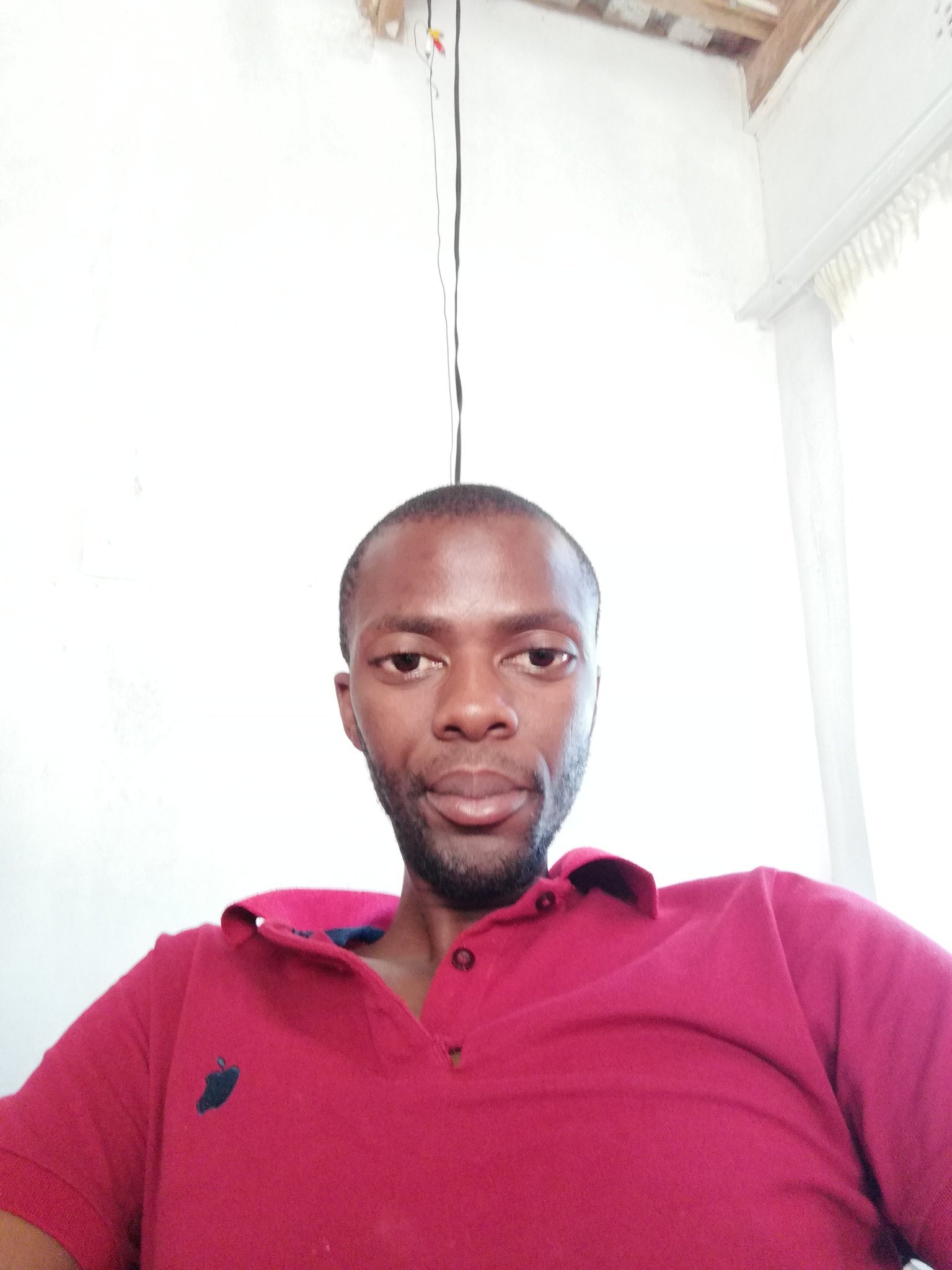 Lomahasha Primary ngatiwa nga Disky, Lomahasha High ngatiwa nga mzala,  EWilliam Pitcher bangati ngaWonder lengisebenta nabo Batsi nginguShewula,