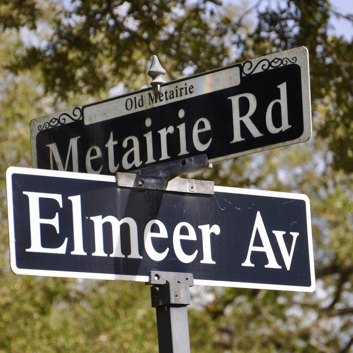 A three-mile-long historic street in the heart of Old Metairie, Metairie Road offers unparalleled shopping, dining and community events.