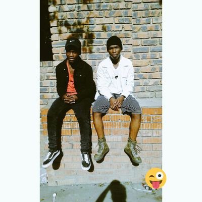 I really like some one but she doesn't like me😭😭😭