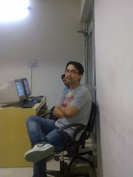 SusheeT's profile picture. 