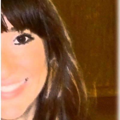 Muy detallista sí, me encanta fijarme en las pequeñas cosas q el resto pasa por alto. Por suerte trabajo en @alunarte #comunicacion #marketing y #rrss