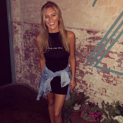 jennifiner's profile picture. Dwight you ignorant slut