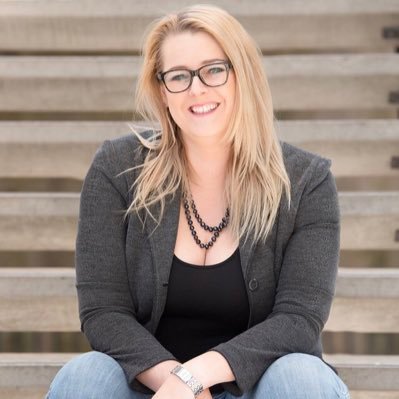 LilNMumma's profile picture. 👩🏽Dance Mumma🌱RES Land Manager🏉Rugby fan girl ☕️black coffee👩🏼‍⚖️LLM Land Law ⚓️Navy brat 🎶Music addict 🅰️ blood donor 🍑Battling CRC currently NED