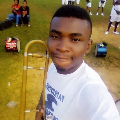 Actor, singer, director, mc, instrumentalist, entertainer! 3L7K9PUZ