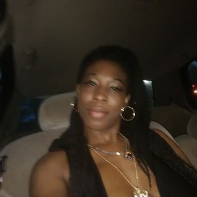 living life to the fullest and being a mother and working .went Benedict college