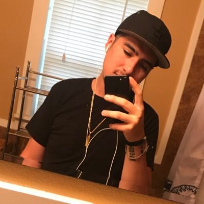 deezer_96's profile picture. AriesGang♈️