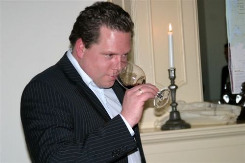 vinunique's profile picture. 