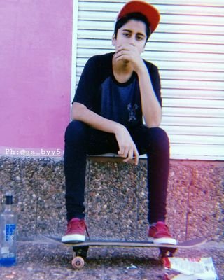 indiidead's profile picture. musico urbano