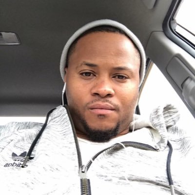 melothig11's profile picture. 