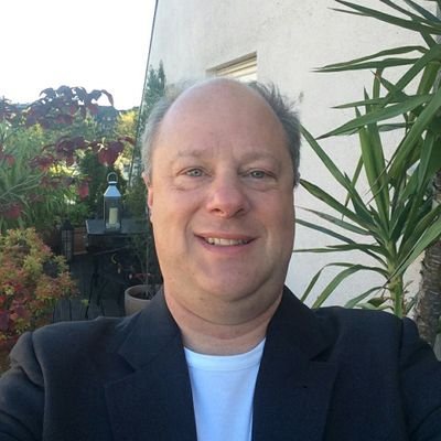 Experienced commercially minded Engineer with high value project experience who lives between South America and Far East.