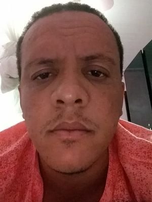 TonyBarbosaSou2's profile picture. 