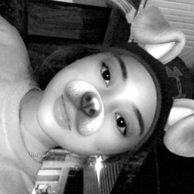 riccii15's profile picture. 