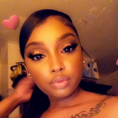 _TheRealQueenB's profile picture. Q U E E N B 💕My’lasia Monaè Frank 10/19/17 💕