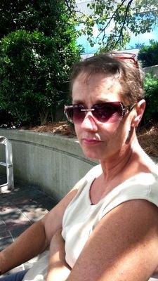 BrendaR14944902's profile picture. Just a normal person