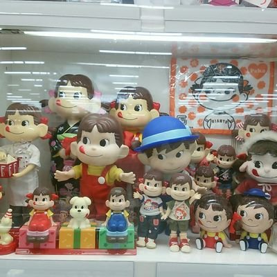 新商品情報やセールのおしらせをしていきたいと思います☆ペコちゃんのように皆様からなが～く愛されるお店を目指しています(*･v･*)どうぞ宜しくお願いします！福島県出身です