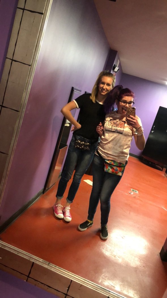 bella_wolf123's profile picture. 