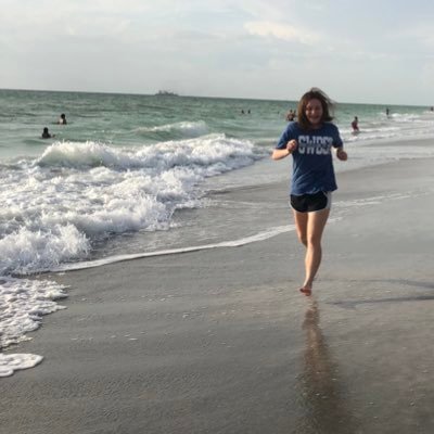 hmandakunis's profile picture. 